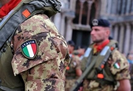 Militari_Soldati_ItaliaR439