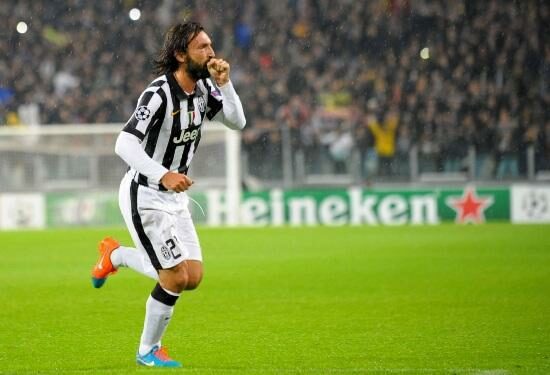 Pirlo_dito_Champions