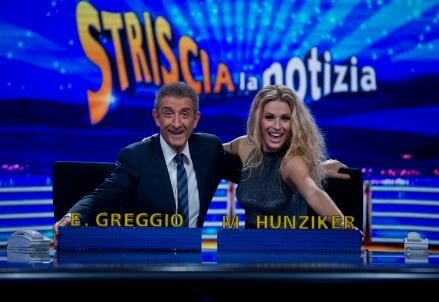 Striscia_Notizia_Greggio_Hunziker_r439