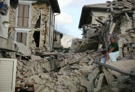 Terremoto_lazio_centro_italia_amatrice_danni_case_distrutte