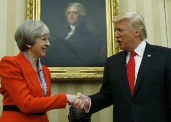 Theresa-May-and-Donald-Trump_R439