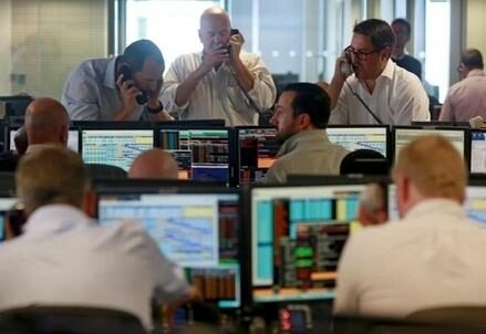 Traders_Borsa_Monitor_TelefoniR439