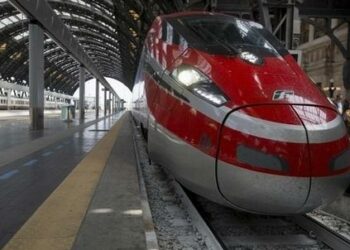 Treno_Ferrovie_FrecciaRossaR439