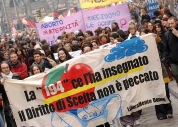 aborto_manifestazioneR400