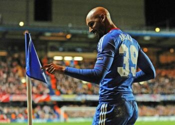 anelka_bandierina