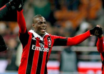 balotelli_mani