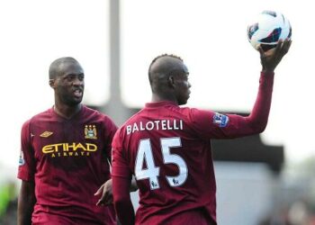 balotelli_toure_palla