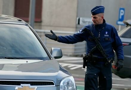 belgio_polizia_terrorismoR439