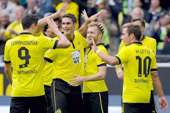 borussia_dortmund_esultanzaR400