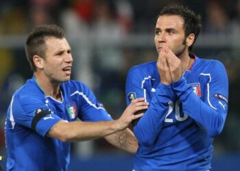 cassano_pazzini_lapresse_2011