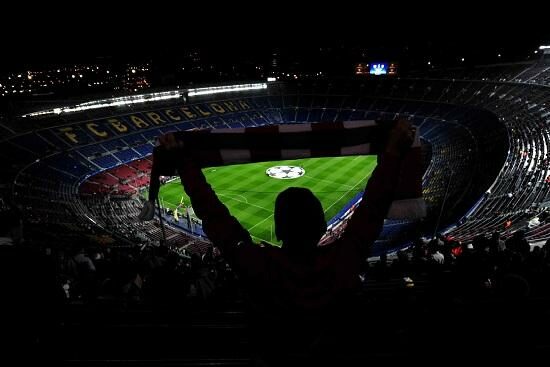 champions_campnou_sciarpa