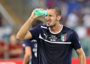 chiellini_acqua