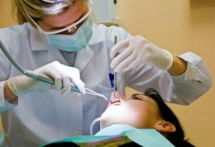 dentista_R439