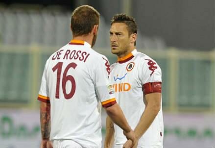 derossi_totti_polso