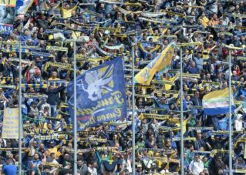 frosinone_tifosi_stadio_20160720