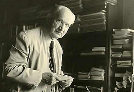 heidegger_studioR439