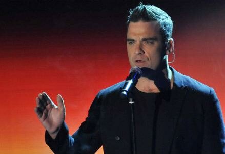 infophoto_robbie_williams_take_that_R439