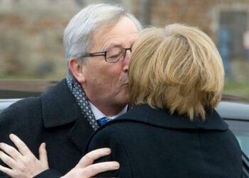 juncker_merkel_baciR439