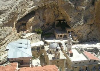 monastero-mar-Tekla-maaloula-siria-suore