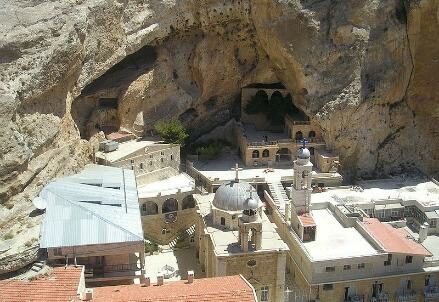 monastero-mar-Tekla-maaloula-siria-suore