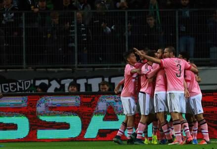 monchengladbach_rosa