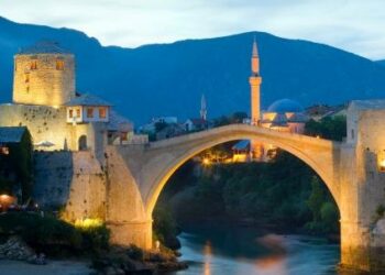 mostar_bosnia_europaR439