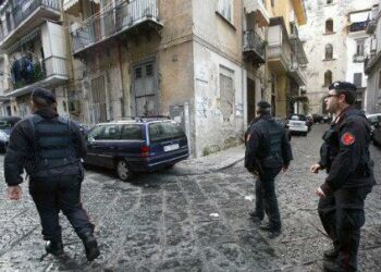 napoli_polizia_R439