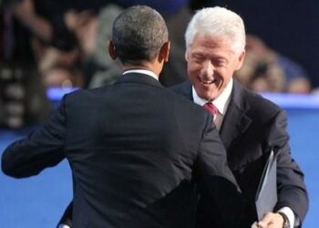 obama_clinton_abbraccioR400