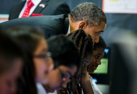 obama_scuola_studentiR439