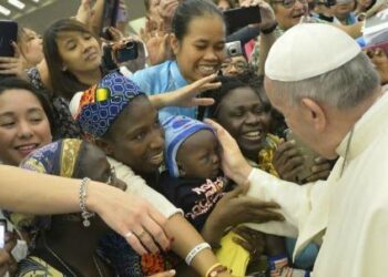 papafrancesco_africa_follaR439