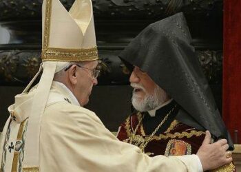 papafrancesco_catholicos_armeniaR439