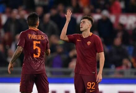 paredes_elshaarawy_mano