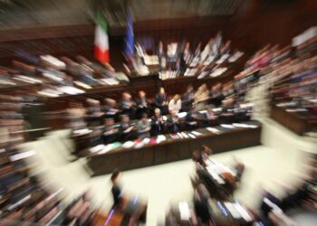 parlamento_sfocato