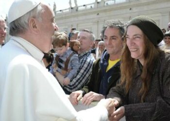 patti_smith_papa_francesco_R439