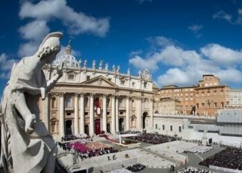 piazzasanpietro_altoR439