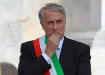 pisapia_pensieroso