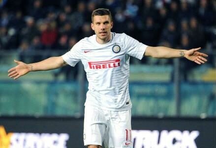 podolski_braccia