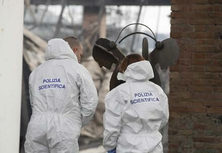 polizia_scientifica_napoliR439