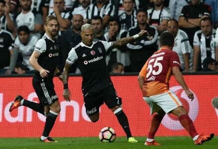 quaresma_besiktas_trivela