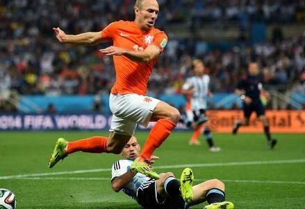 robben_mascherano