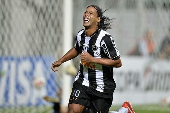 ronaldinho_gol