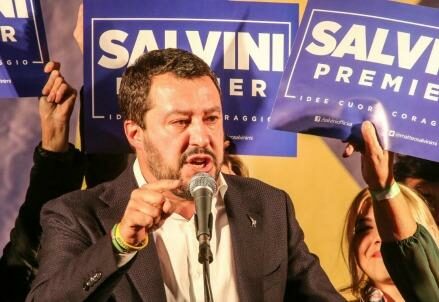 salvini_lega_discorsoR439