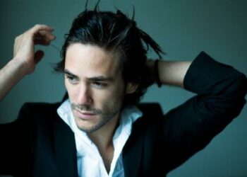 Il cantautore Jack Savoretti