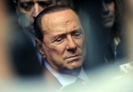 sberlusconi_zoom1R439