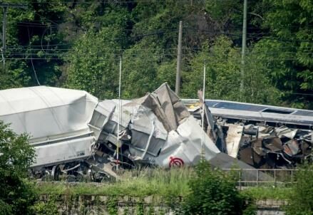 scontro_treni_incidente_ferrovie