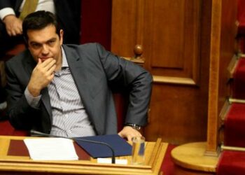 tsipras_parlamento_r439