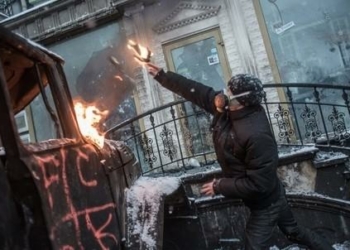 ucraina_maidan_molotovR439