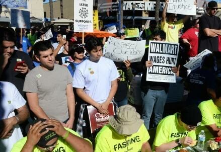 usa_walmart_protestaR439