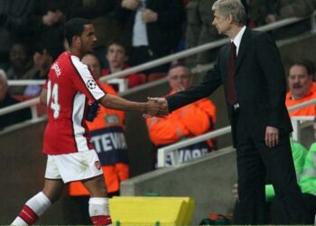 walcott_wenger_mano