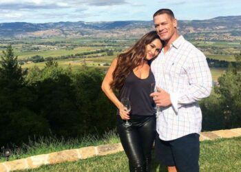 JOHN_CENA_NIKKI_BELLA_fb_2018